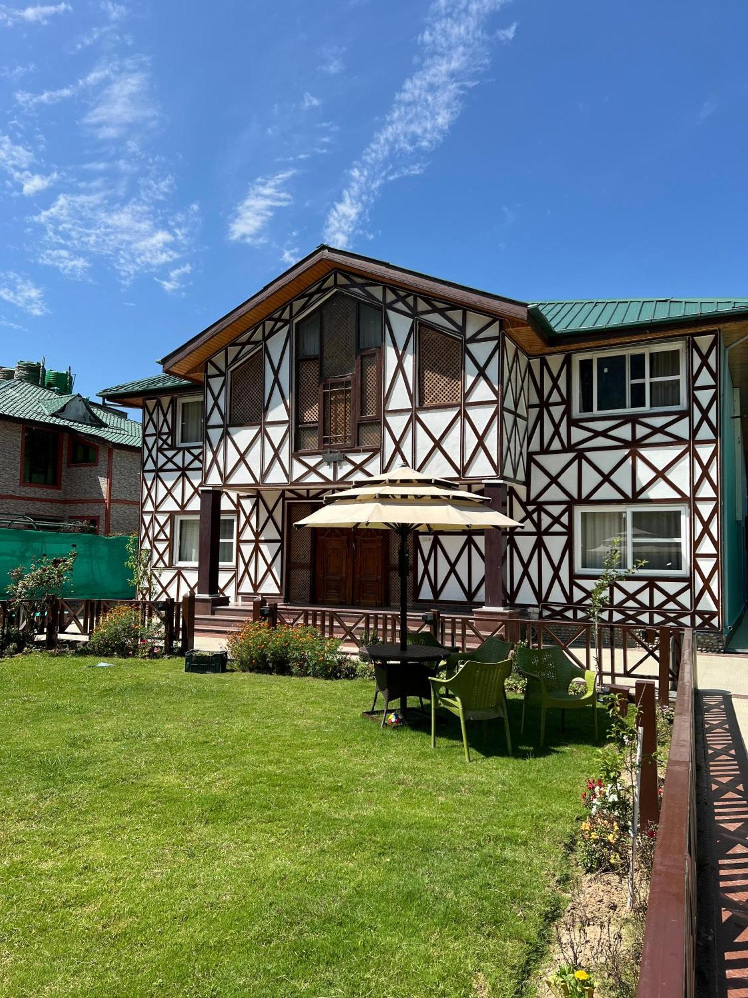 Wildflower Villa Pahalgām Extérieur photo